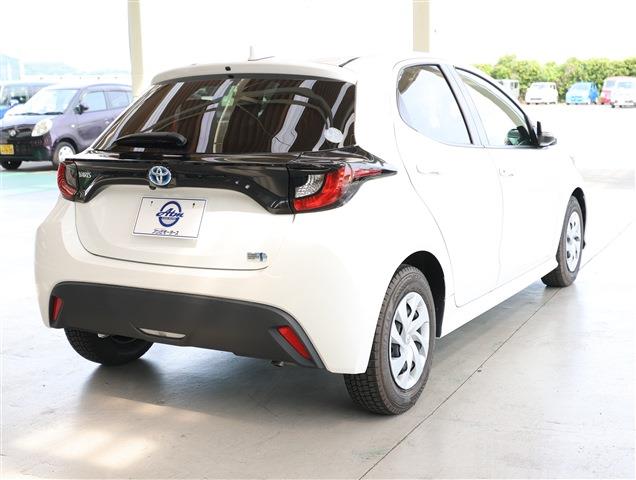 TOYOTA YARIS Hybrid X CH0000061866