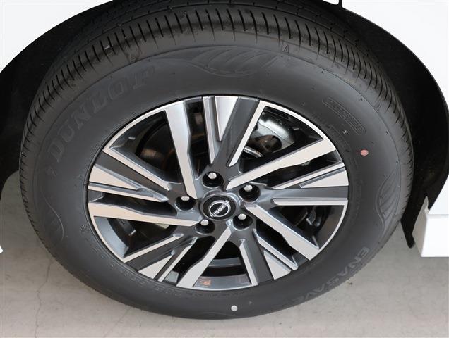 NISSAN SERENA e-POWER Highway Star V CH0000058076