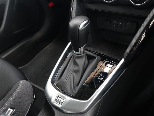 MAZDA MAZDA 2 BD i Selection CH0000062277