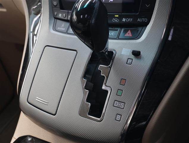 TOYOTA ALPHARD HYBRID X CH0000061024