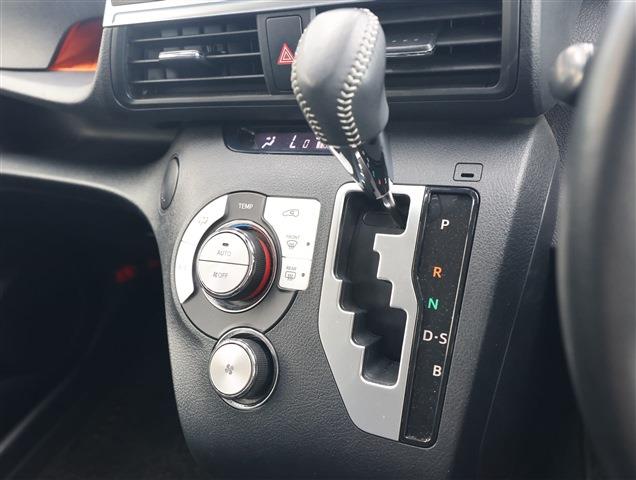 TOYOTA SIENTA Fun Base G CH0000062222