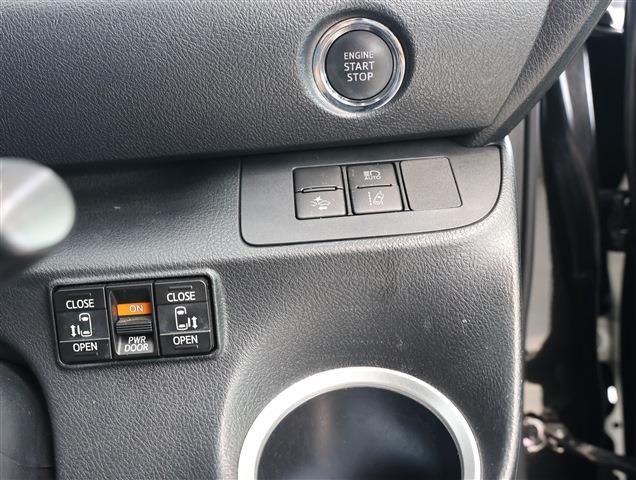 TOYOTA SIENTA Fun Base G CH0000062199