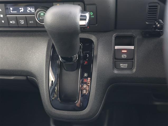 HONDA N BOX CUSTOM Base Grade CH0000045165