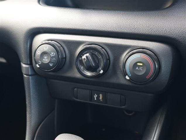 TOYOTA YARIS X CH0000061861
