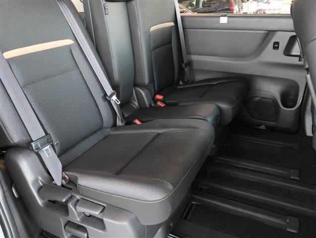 NISSAN SERENA e-POWER Highway Star V CH0000058076