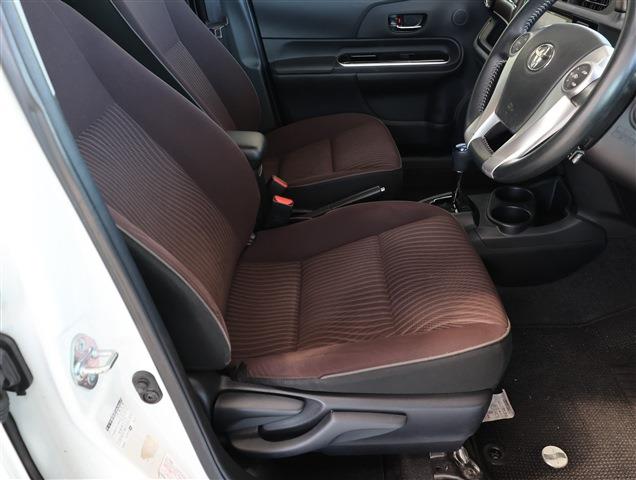 TOYOTA AQUA G CH0000061226