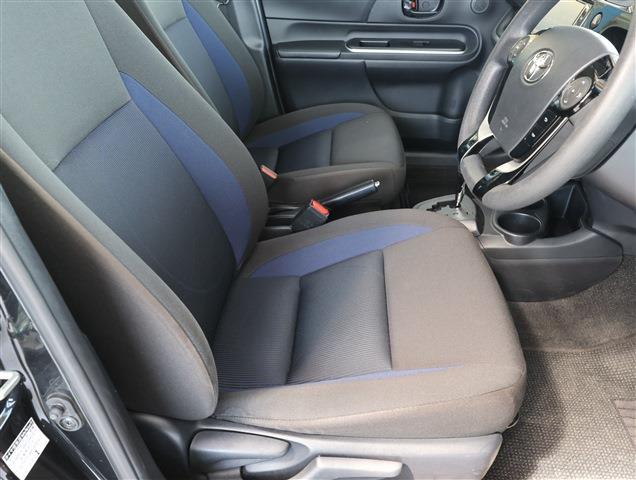 TOYOTA AQUA S TSS CH0000061368
