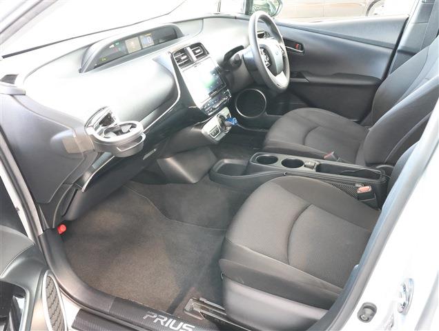TOYOTA PRIUS E CH0000058526