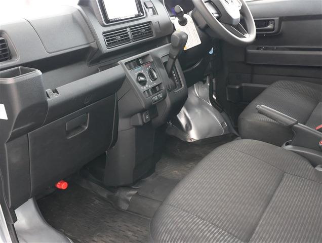 DAIHATSU HIJET CARGO Deluxe SA CH0000059440