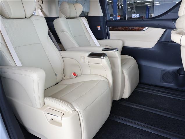 TOYOTA ALPHARD HYBRID G F Package CH0000042181