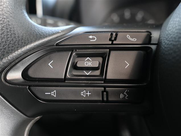 TOYOTA YARIS X CH0000061374