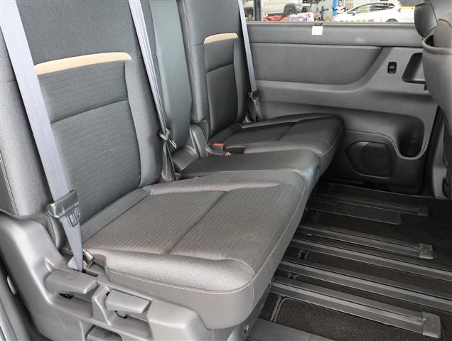 NISSAN SERENA Highway Star V CH0000059335