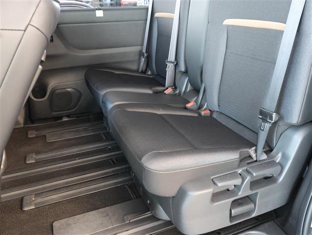 NISSAN SERENA Highway Star V CH0000058516