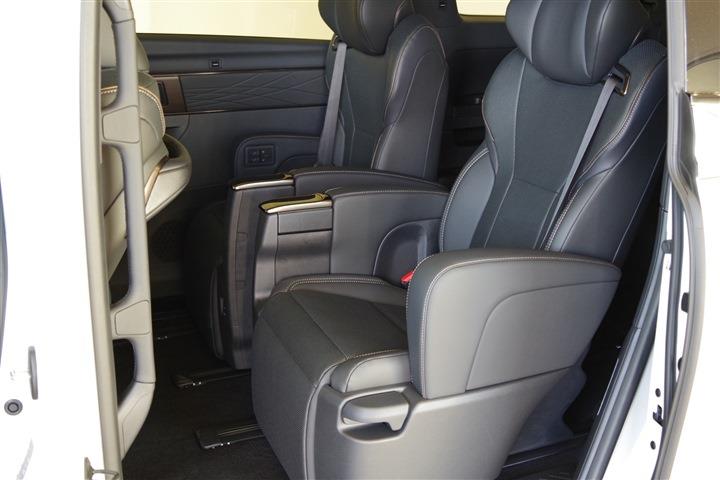 TOYOTA ALPHARD Z CH0000059833