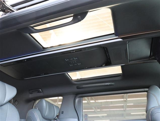 TOYOTA ALPHARD Z CH0000060379