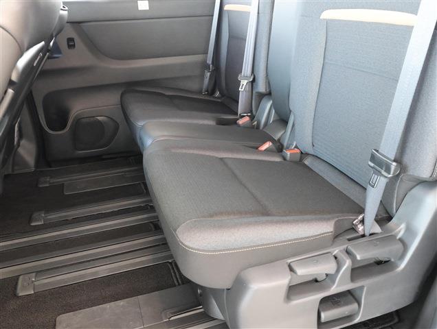 NISSAN SERENA Highway Star V CH0000059635