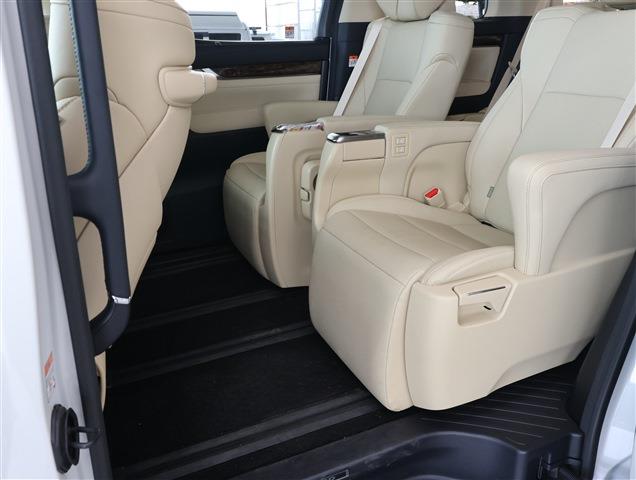 TOYOTA ALPHARD HYBRID G F Package CH0000042181