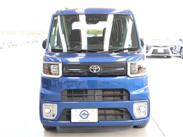 TOYOTA PIXIS MEGA L SA3 CH0000056410