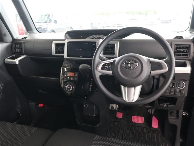 TOYOTA PIXIS MEGA L SA3 CH0000061932
