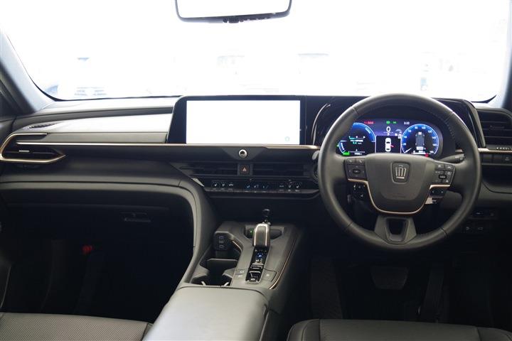 TOYOTA CROWN CROSSOVER G Advanced Leather Package CH0000060190