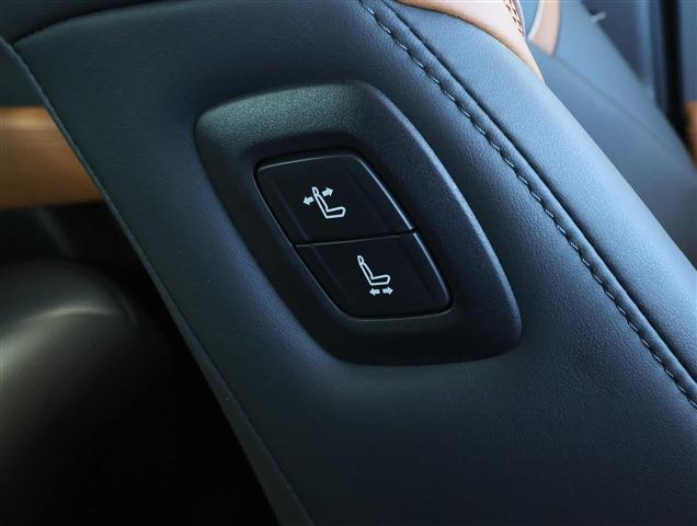 TOYOTA CROWN CROSS OVER RS Advanced CH0000059881