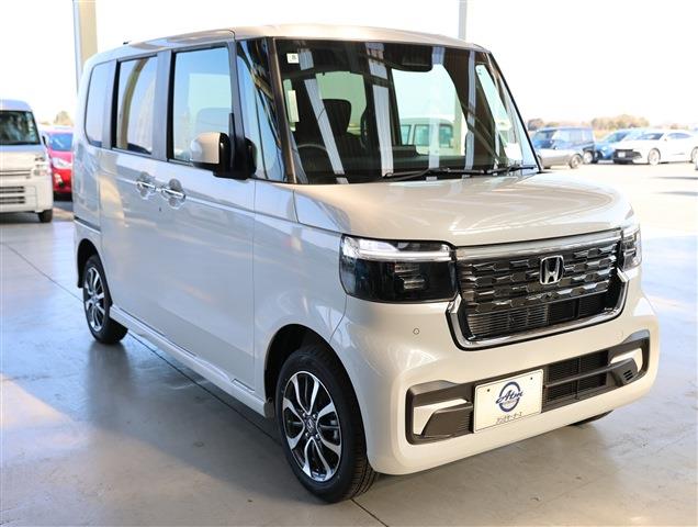 HONDA N BOX CUSTOM Base Grade CH0000060003