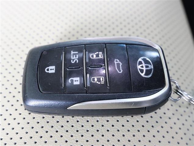 TOYOTA ALPHARD HYBRID G F Package CH0000042181