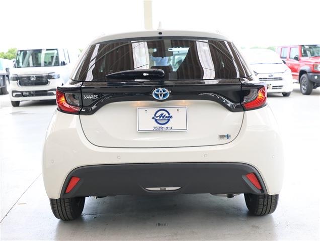 TOYOTA YARIS Hybrid X CH0000061990