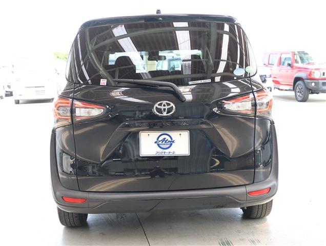 TOYOTA SIENTA Fun Base G CH0000062199