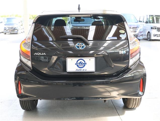 TOYOTA AQUA S TSS CH0000061368