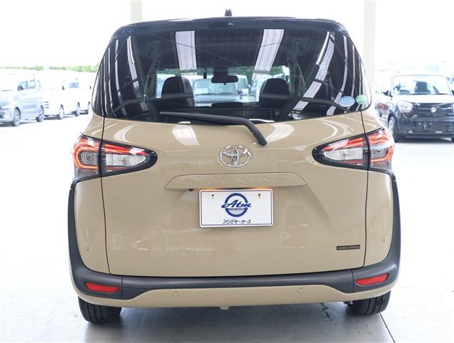 TOYOTA SIENTA Fun Base G CH0000062222