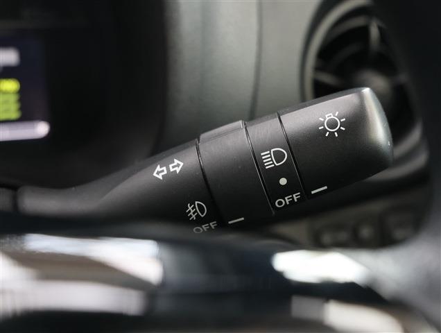 TOYOTA VITZ F TSS CH0000060344