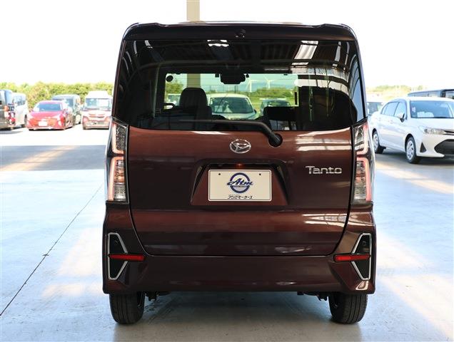 DAIHATSU TANTO CUSTOM X CH0000057751