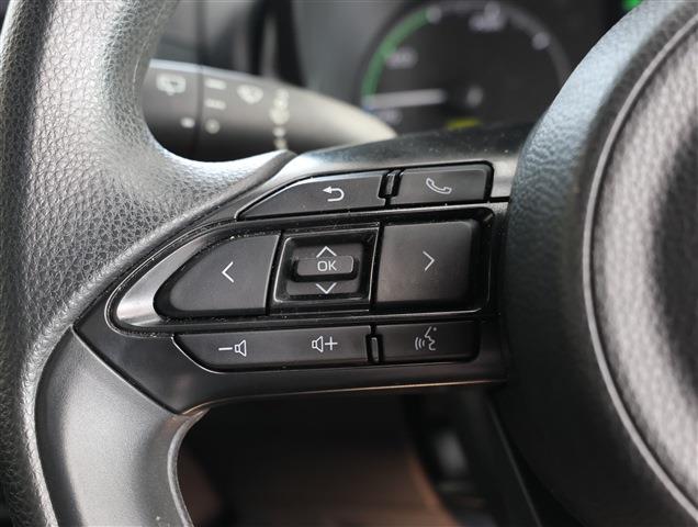 TOYOTA YARIS Hybrid X CH0000061866