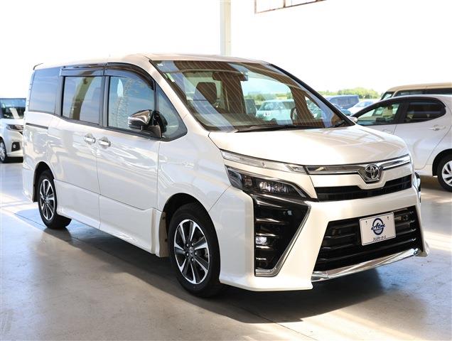 TOYOTA VOXY ZS Kirameki 3 CH0000062051