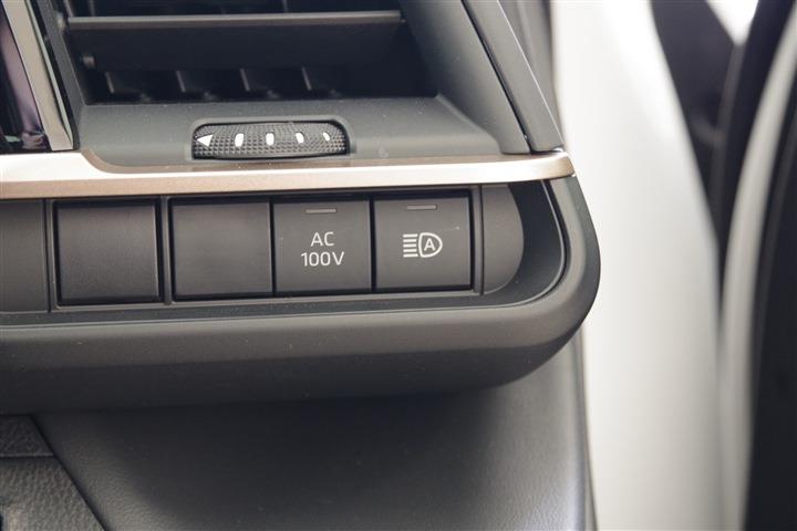 TOYOTA CROWN CROSSOVER G Advanced Leather Package CH0000060190