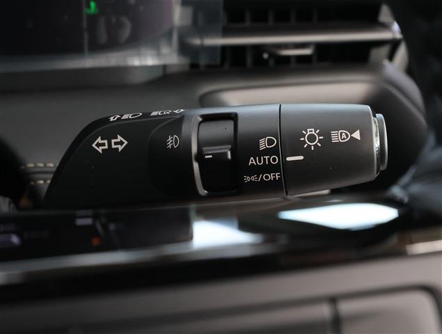 NISSAN SERENA e-POWER Highway Star V CH0000057798