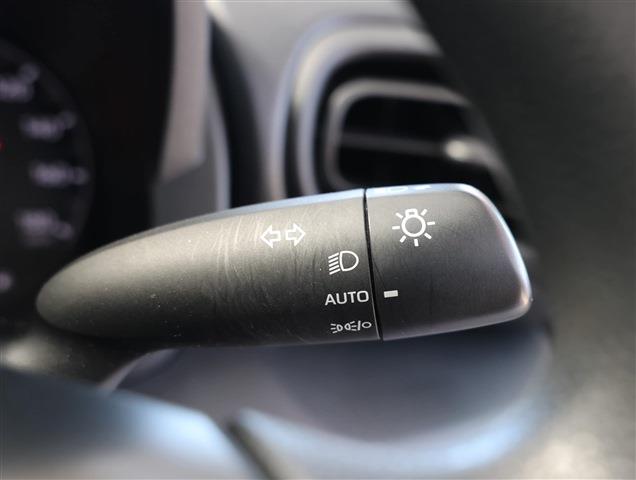TOYOTA YARIS X CH0000061861