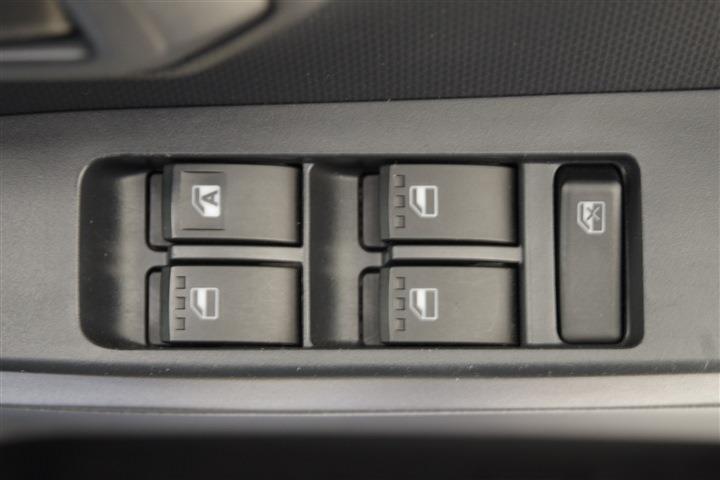 DAIHATSU MIRA E:S L SA3 CH0000061411