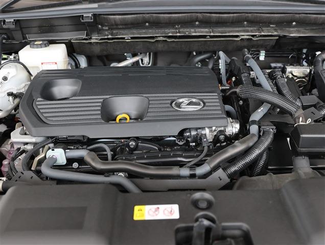 LEXUS NX HYBRID Version L CH0000060665