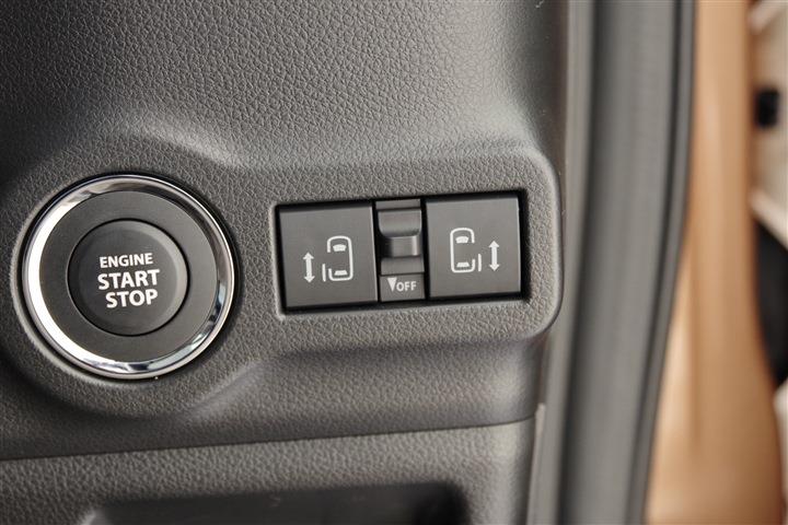 SUZUKI SPACIA Hybrid X CH0000053143