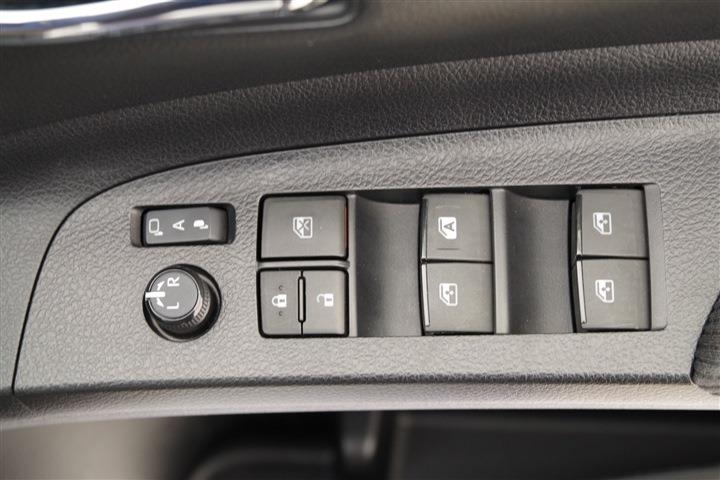 TOYOTA SIENTA G CH0000059415