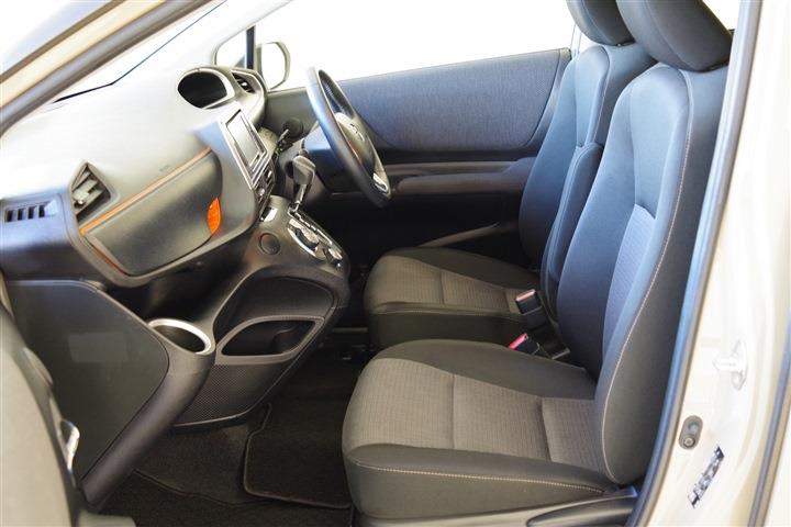 TOYOTA SIENTA Fun Base G CH0000057782