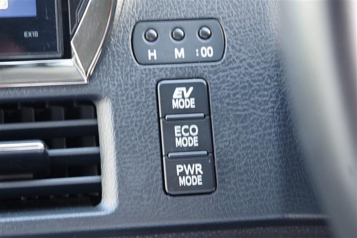TOYOTA VOXY HV V CH0000061445