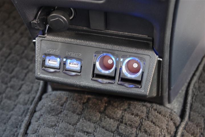 TOYOTA VOXY HV V CH0000061445