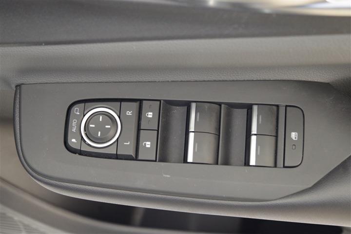 TOYOTA PRIUS Z CH0000061969