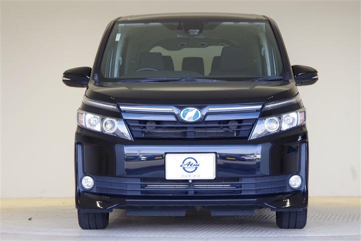 TOYOTA VOXY HV V CH0000061445