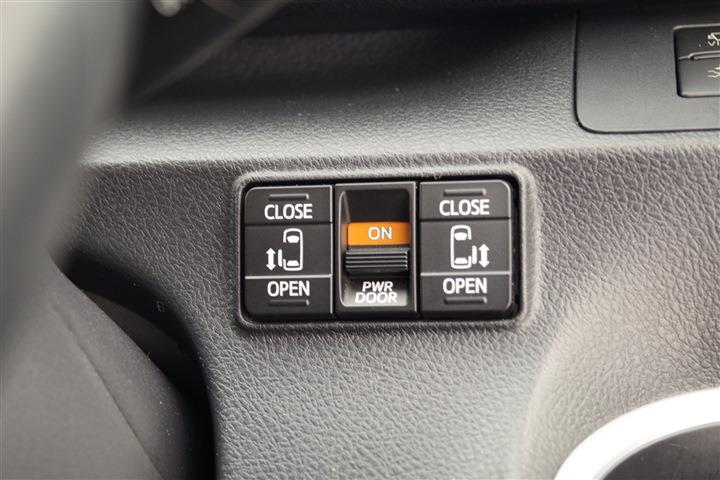 TOYOTA SIENTA G CH0000059415