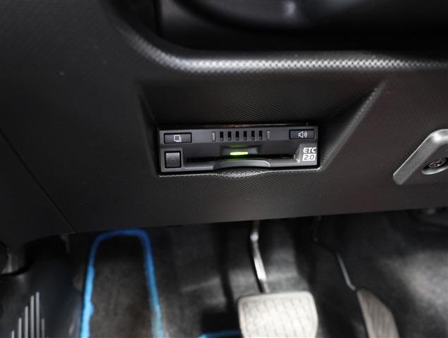 DAIHATSU ROCKY Premier G HEV CH0000060472
