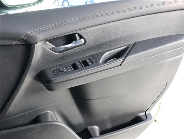 NISSAN SERENA e-4ORCE Highway Star V CH0000058543